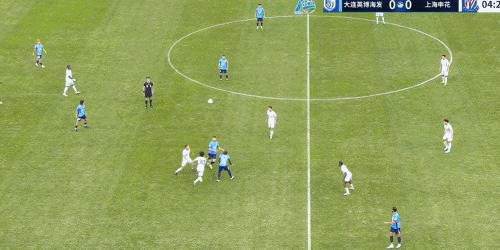 足协杯：大连英博1-0战胜申花晋级四强